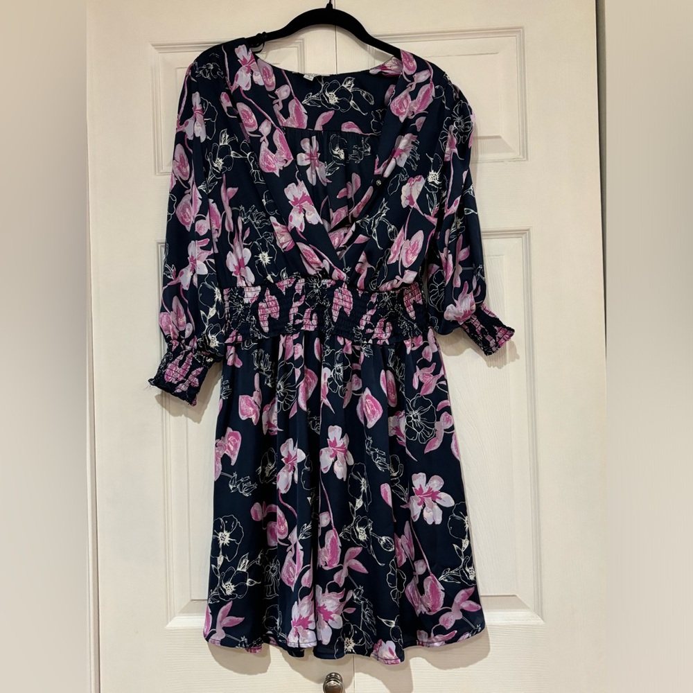 V-neck floral silky dress